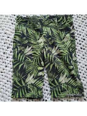 *4 for $25* George leafy Bermuda shorts
